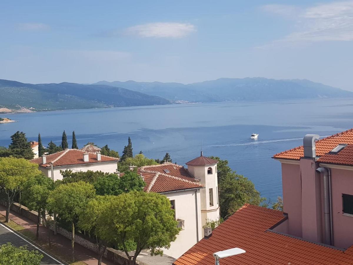 Apartment Kolaric Novi Vinodolski Bagian luar foto