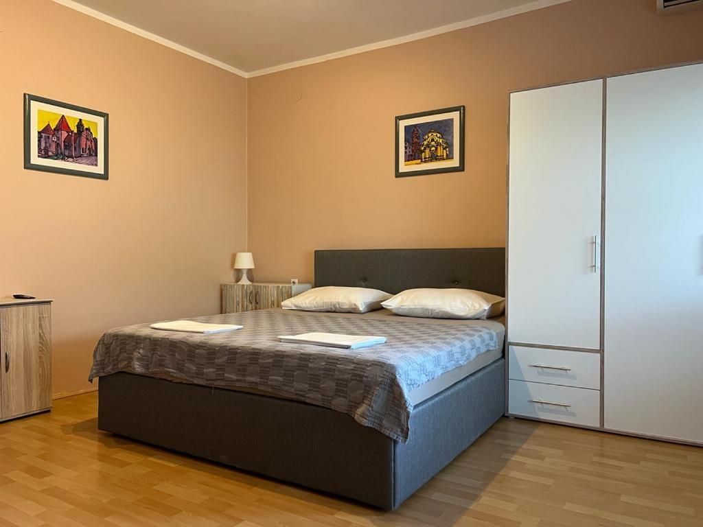 Apartment Kolaric Novi Vinodolski Bagian luar foto