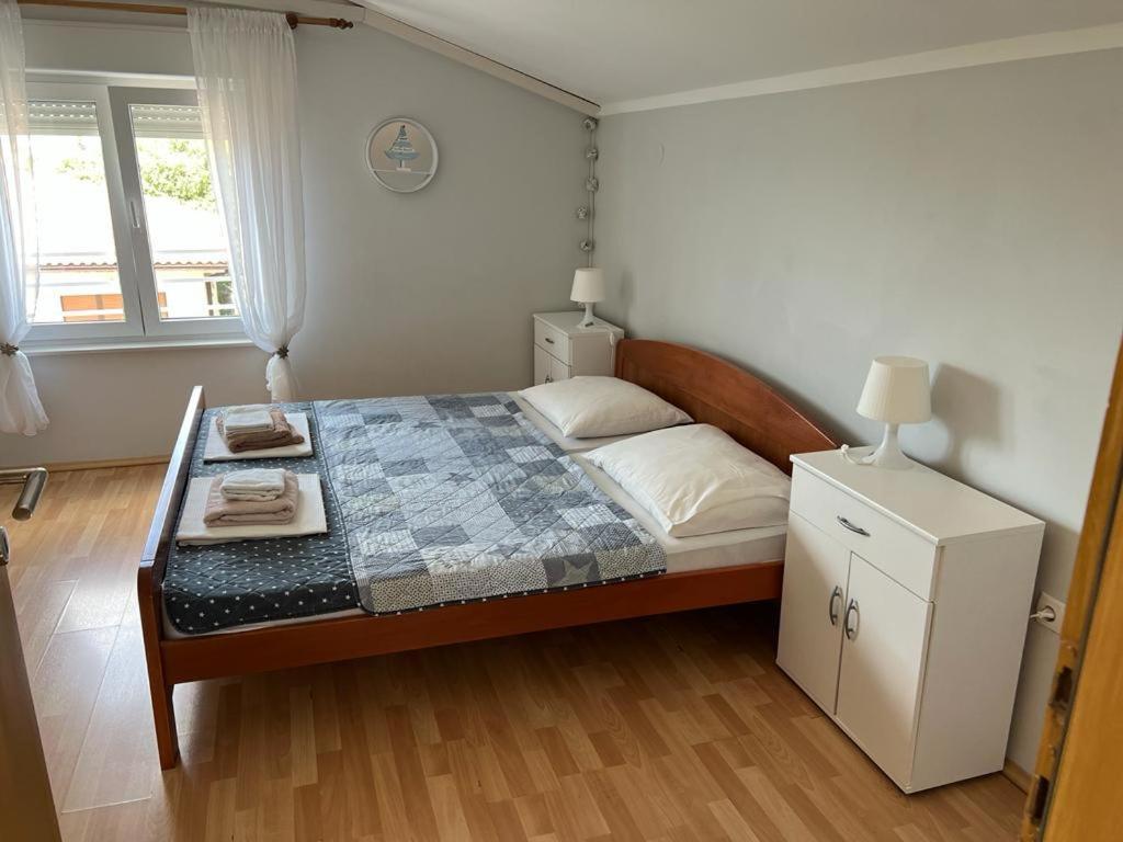 Apartment Kolaric Novi Vinodolski Bagian luar foto