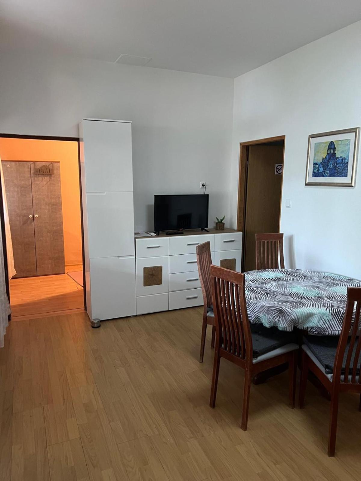 Apartment Kolaric Novi Vinodolski Bagian luar foto